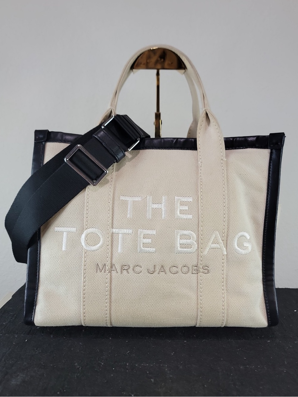 •MARC JACOBS• The Tote Bag medium